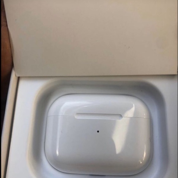 AirPods pro
